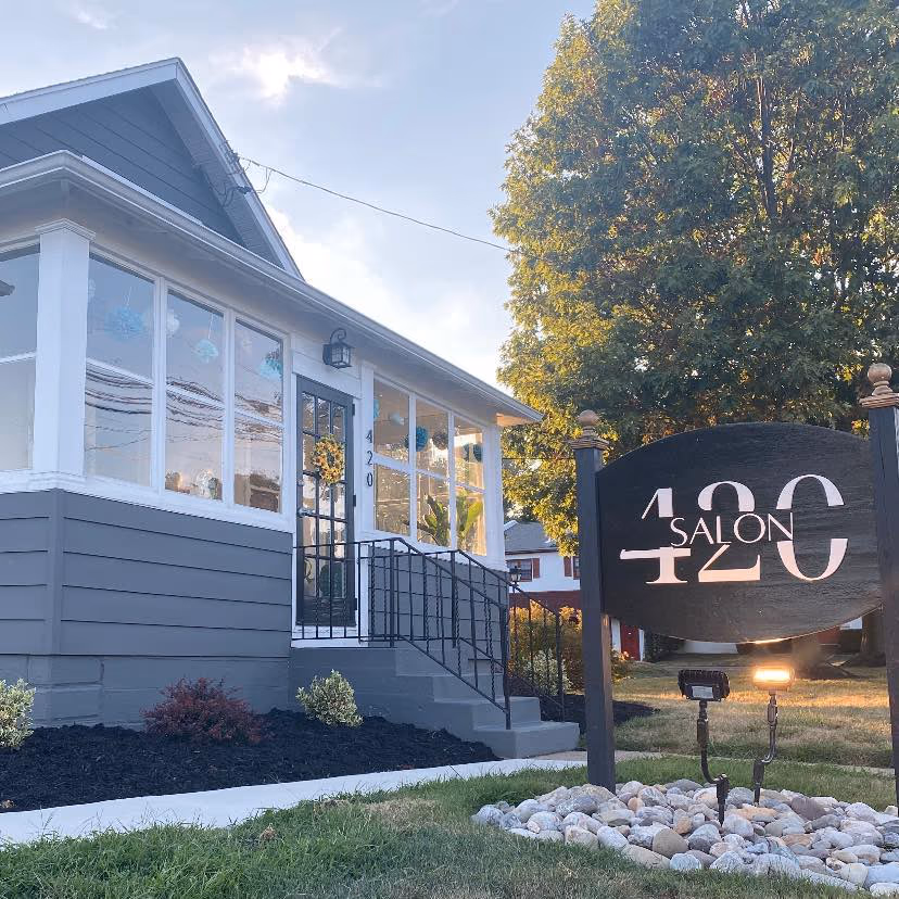Newtown Head Spa storefront in Historic Newtown, PA